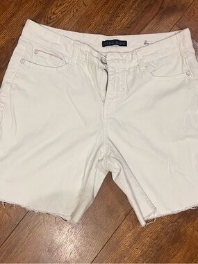 Code Bleu women’s White Cotton Shorts